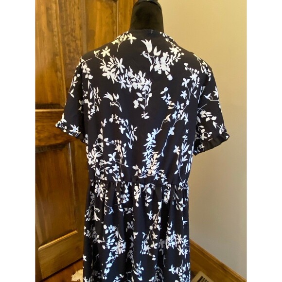 SHEIN Dress Plus Size 3X  22 to 24   w/ Faux Wrap  Short Sleeve  Elastic Waist - Picture 7 of 12